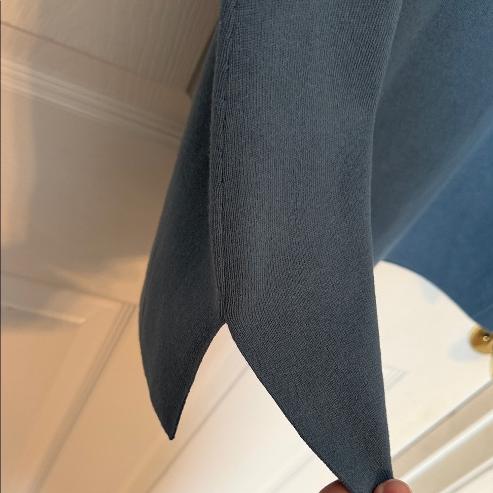 Chico's Blue 3/4 Sleeve Blouse - Picture 4 of 4